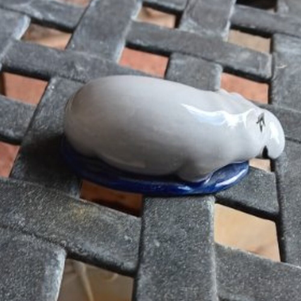Vintage Cute Hippo Ceramic High Gloss Shine - Picture 2 of 5